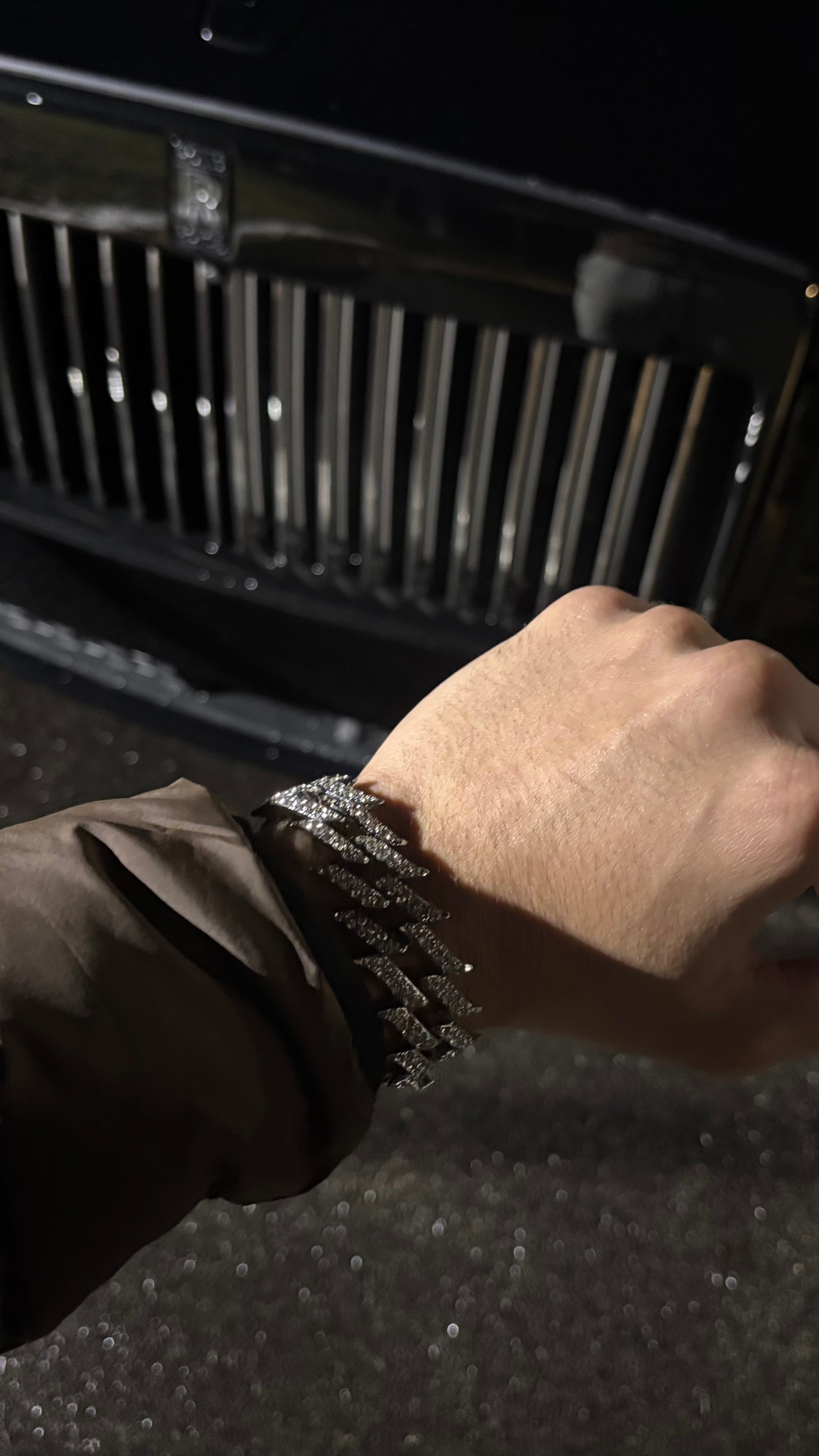 Flared Cuban Link Bracelet